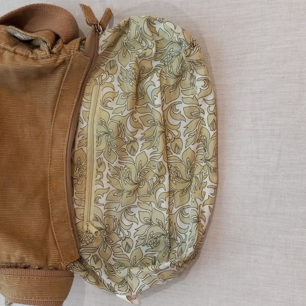 Handbag - Picture 8 of 13
